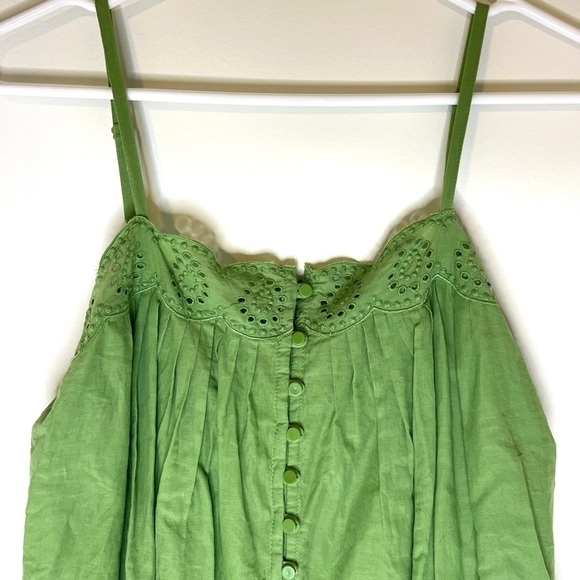 2/$25 - Loft - Green Eyelet Sleeveless Top - Picture 4 of 7
